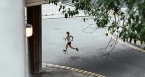 Sport vor der Arbeit – Vorbereitung und Übungen